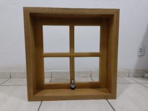 JANELA EM MADEIRA 61CM ALT X 60CM LARG TAUARI